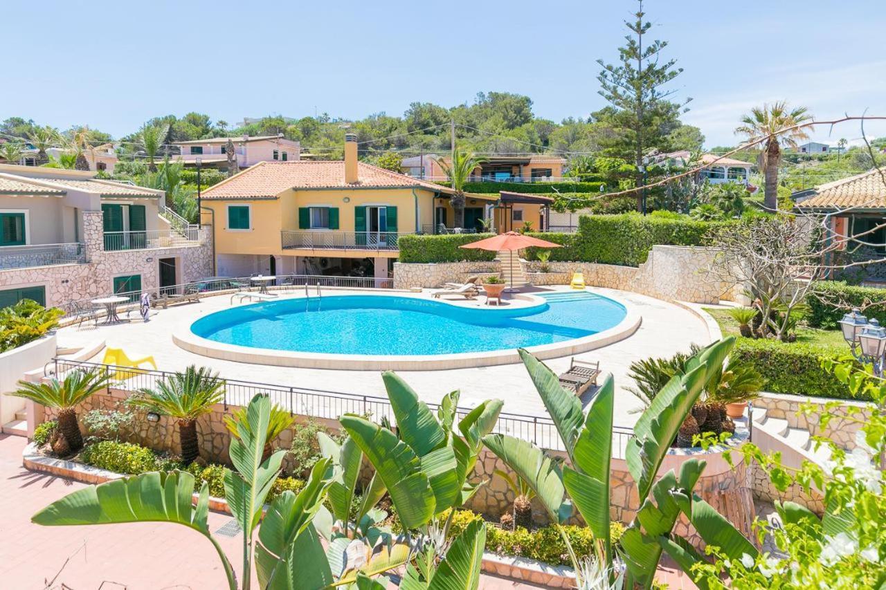 Vila Fronte Spiaggia Zoe Augusta Exteriér fotografie