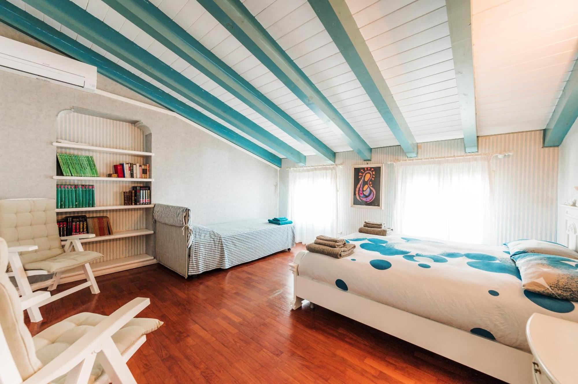 Vila Fronte Spiaggia Zoe Augusta Exteriér fotografie