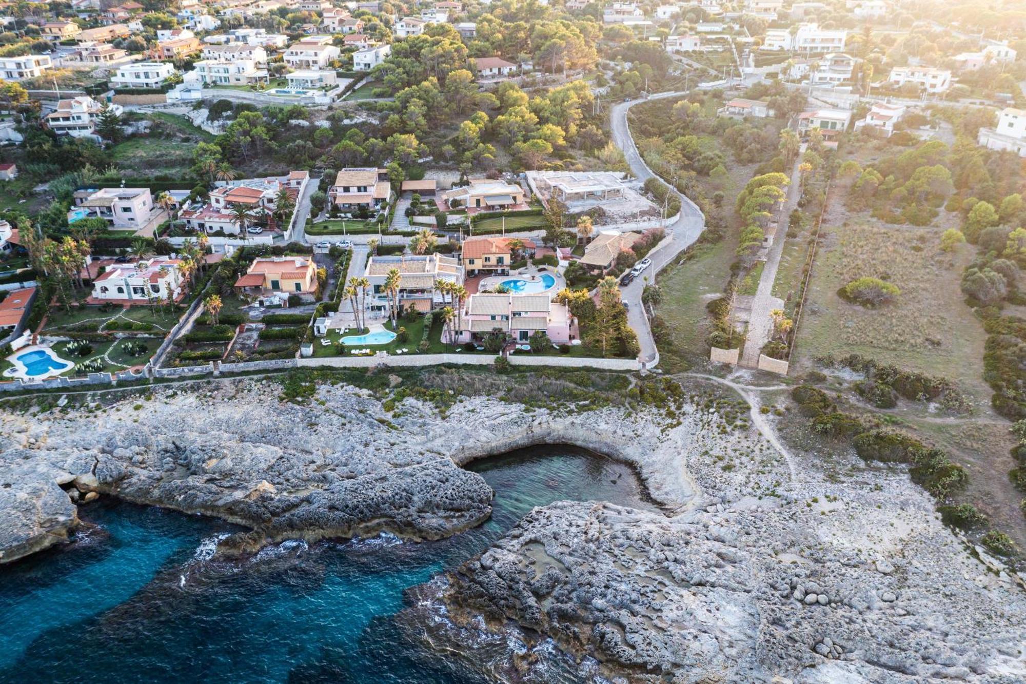 Vila Fronte Spiaggia Zoe Augusta Exteriér fotografie